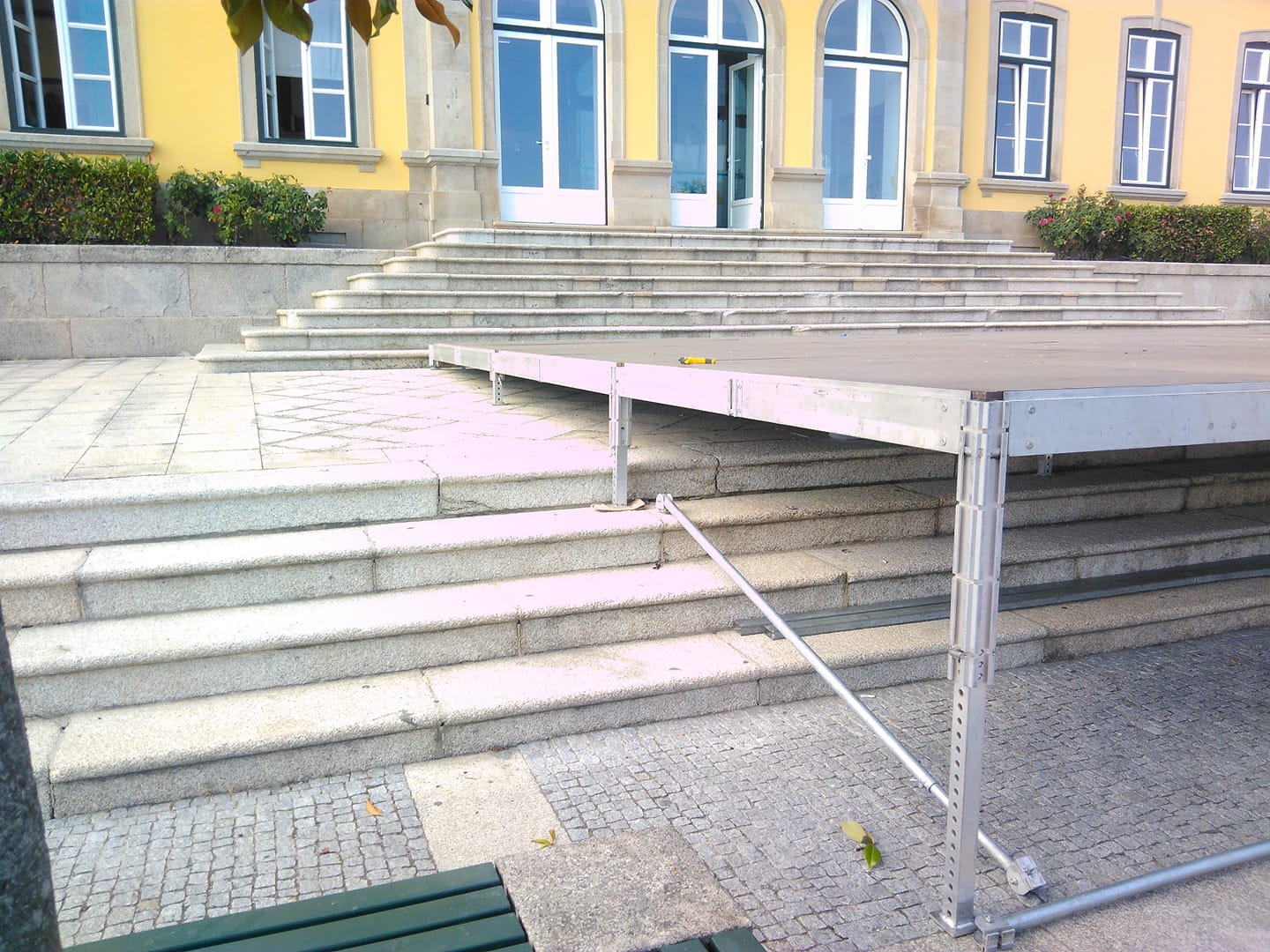 43195888 717816525244957 101514043121991680 n